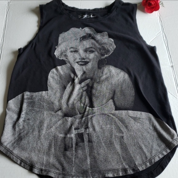 Marilyn Monroe Black Gray White Classic Graphic Tank Top size Small - Picture 11 of 13